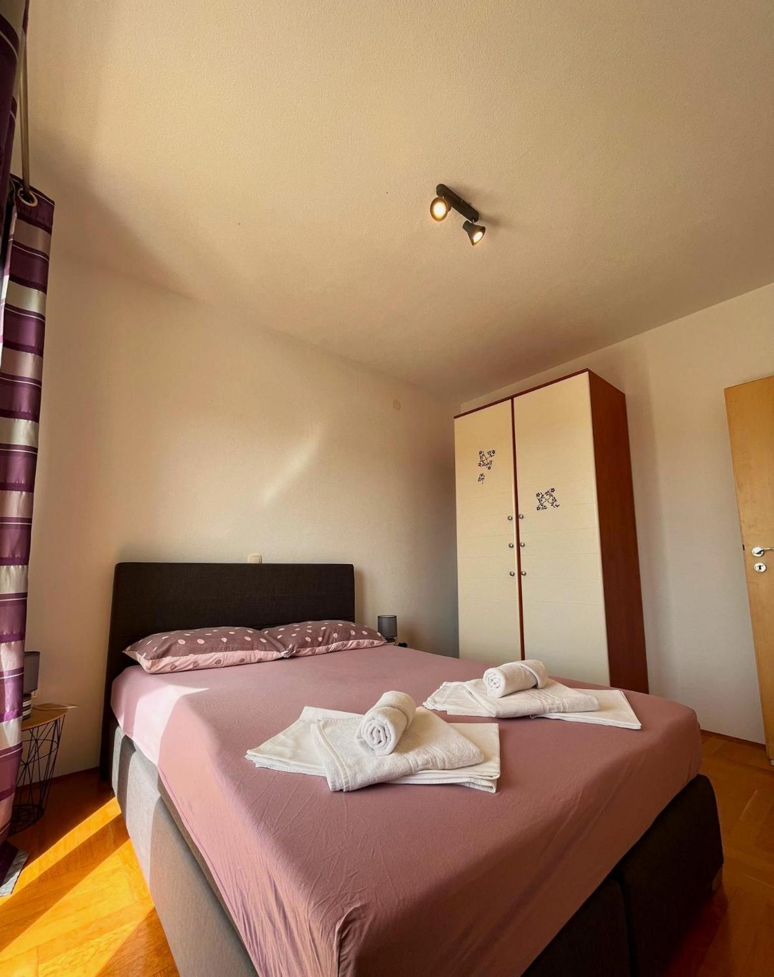 Andrea Apartments トロギール エクステリア 写真